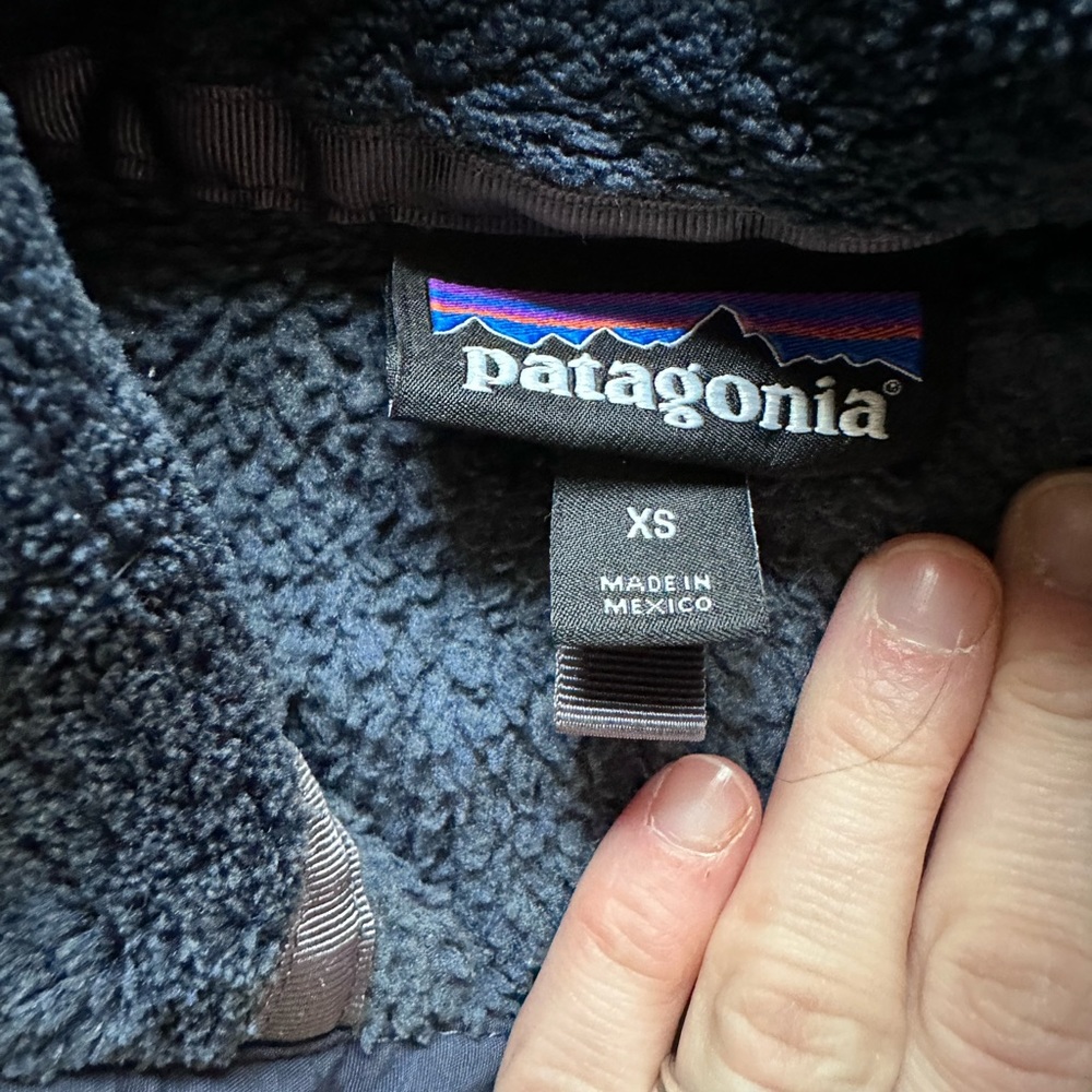 Xsmall Patagonia sweater with pockets